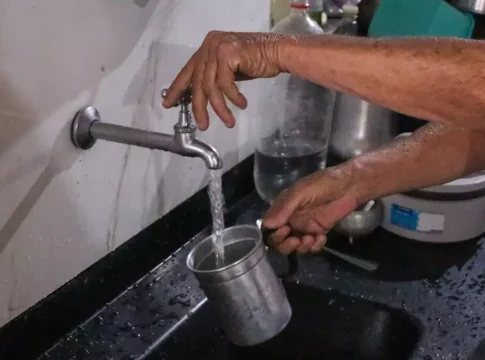 Tarifa de água e esgoto terá reajuste de até 3,93% em 68 municípios de MS