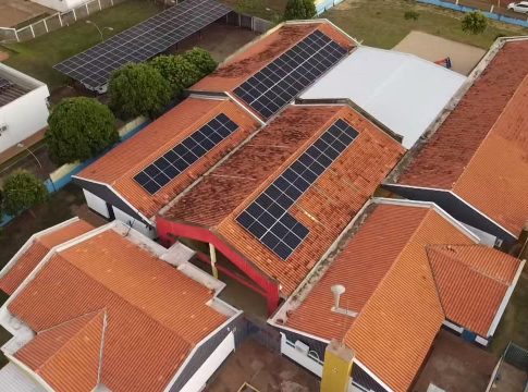 Prefeitura de Eldorado instala energia solar para prédios públicos