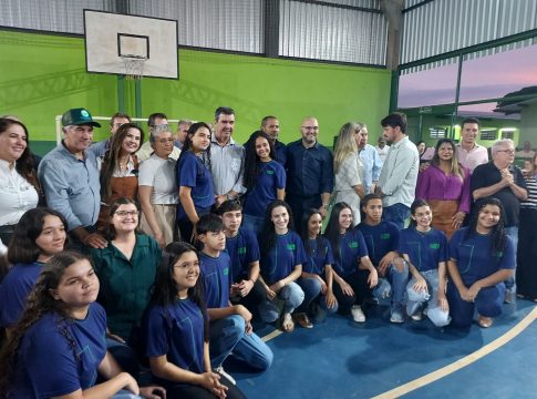 Governador e prefeito Léo inauguram obras em Eldorado