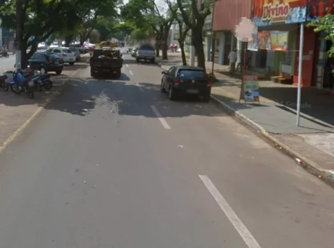 Briga em conveniência acaba com idosa morta e militar do Exército esfaqueado nas costas