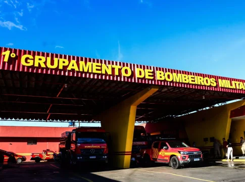 Uma semana após trabalhos no RS, nova equipe de bombeiros de MS é enviada para resgates