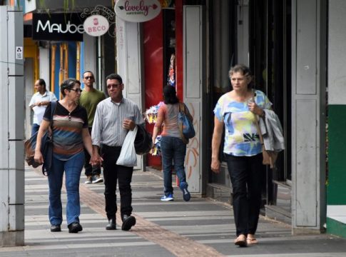 Em novo recorde para o mês, Junta Comercial registrou abertura de 960 empresas em maio