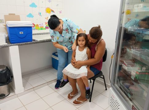 Secretaria de Saúde de Iguatemi realiza campanha de vacinação contra poliomielite