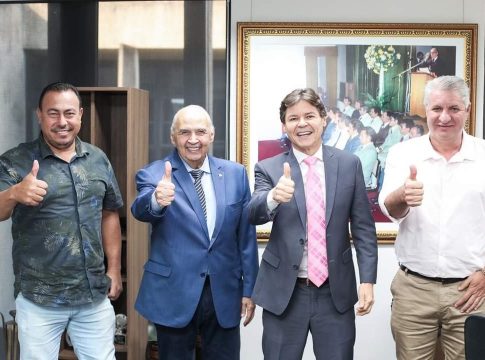 Deputados Londres Machado e Paulo Duarte apoiam Malaquias em Japorã