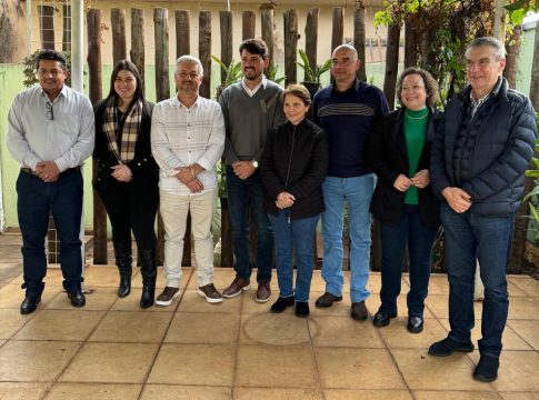 Reinaldo e Tereza fecham apoio à reeleição de Thalles em Itaquiraí