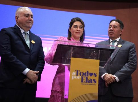 Poderes lançam campanha para combater violência contra a mulher