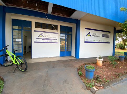 Casa do Trabalhador de Mundo Novo anuncia quatro cursos para o próximo mês e vagas para operador de máquinas industriais