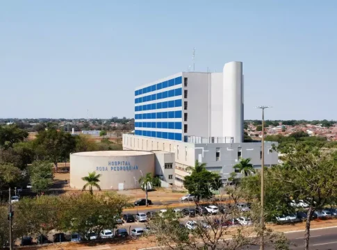 Duas horas após família ser avisada de óbito, idoso sai vivo de necrotério