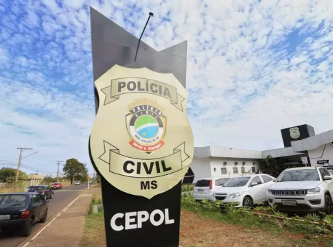 Idoso morre a caminho de hospital após acidente com capotagem