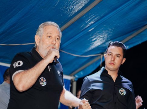 Rodrigo leva propostas aos bairros de Mundo Novo