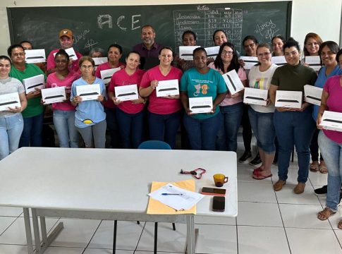 Prefeitura de Eldorado entrega tablets para Agentes Comunitários de Saúde