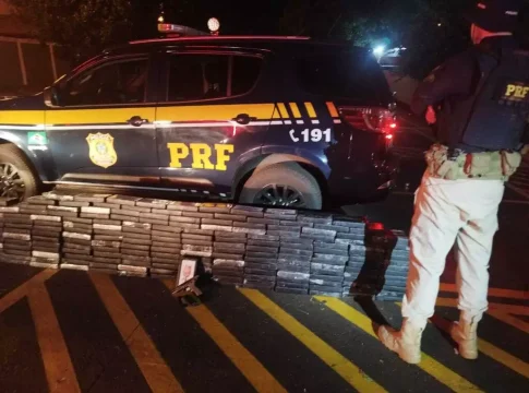 Empresário é preso com pistola e mais de R$ 12 milhões em cocaína