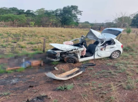 Homem executa sobreviventes de acidente que matou seu irmão