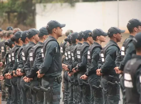 Carreira militar ganha dois níveis e aposentados com comorbidades terão isenção