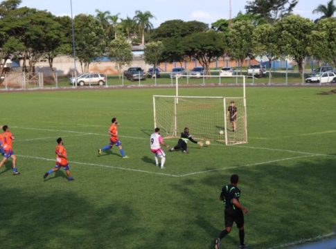Municipal de Futebol Suíço de Mundo Novo começa neste domingo, na Toca do Urso