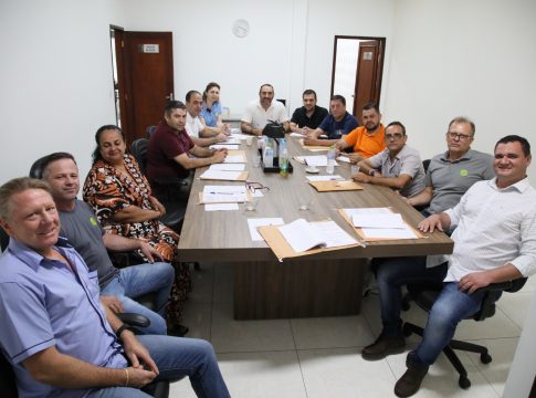 Câmara de Mundo Novo aprova dois projetos em sessão ordinária