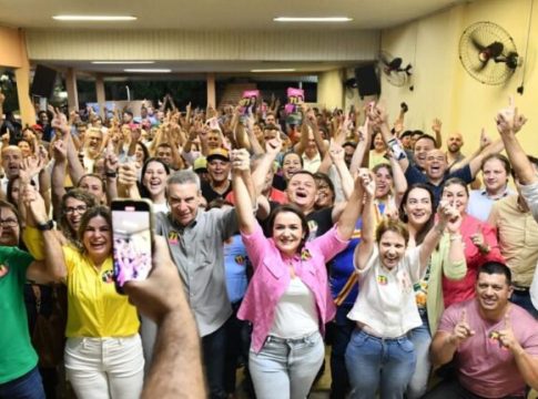 Riedel e Paulo Corrêa reúnem time de lideranças empresariais, políticas e comunitárias em ato de apoio a Adriane Lopes no 2º turno