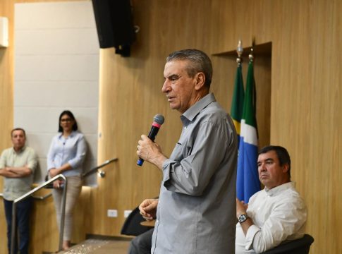Em reunião com Riedel e prefeitos eleitos, Paulo Corrêa reforça compromisso com o municipalismo