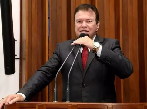 Forçado a pagar 4,4 milhões por suposto golpe, ex-deputado tem contas bloqueadas