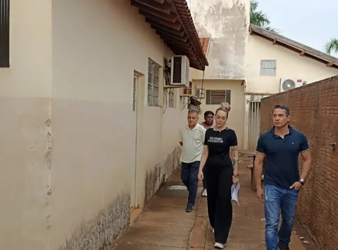 NAVIRAÍ: Rodrigo Sacuno visita o “ESF Paraíso 1”, recebe demandas e constata falhas estruturantes