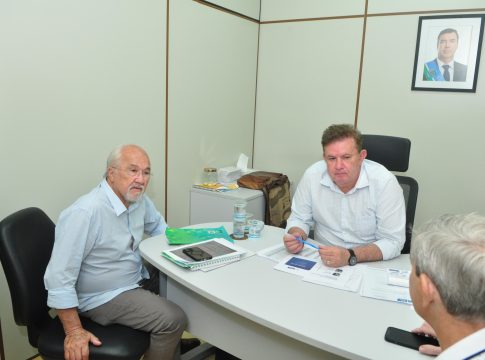 Dr. Lídio cumpre agenda na Governadoria