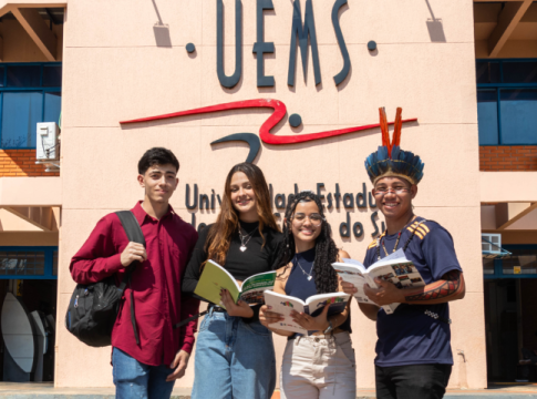 Ensino de qualidade: UEMS alcança recorde de 10.730 candidatos inscrições no Vestibular 2025