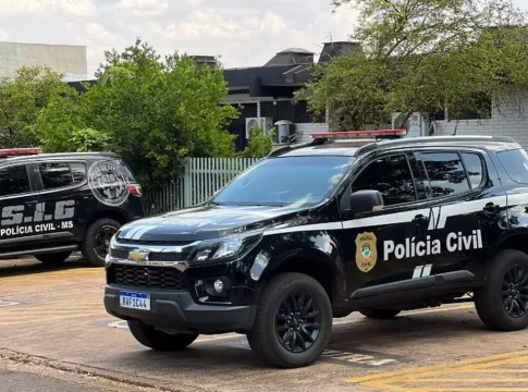 Mulher é morta com tiro na cabeça e marido é o principal suspeito