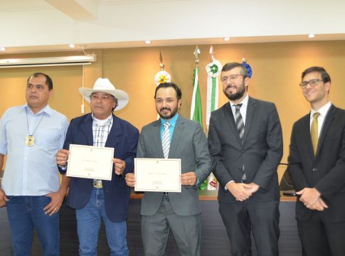 Diplomados os eleitos em Tacuru