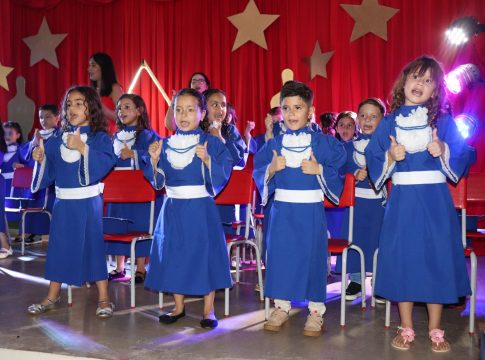 Centro de Educação Infantil Cari de Mundo Novo realizou formatura do pré II na última quarta-feira (04)