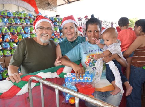 Assistência Social de Iguatemi realiza a ação “Natal Feliz”, com a distribuição de brinquedos para as crianças do município
