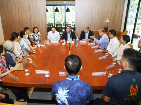 Governo de MS recebe comitiva de Okinawa para estreitar laços culturais e comerciais