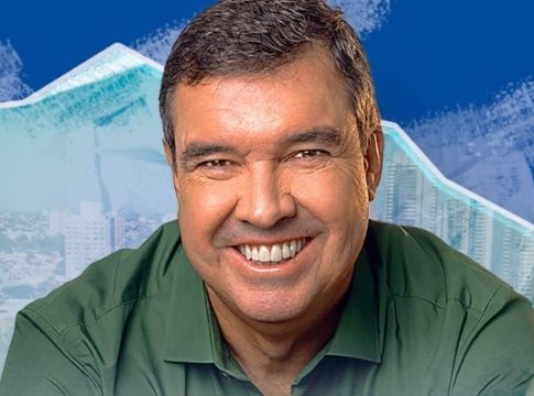 Governador Eduardo Riedel encerra 2024 com 82% de aprovação