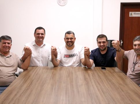 Jader Moreira (MDB) mantém candidatura à presidência da Câmara de Mundo Novo com apoio de quatro vereadores do PSDB