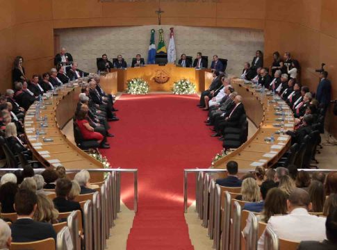 Novo presidente, vice e corregedor-geral tomam posse no Tribunal de Justiça de MS