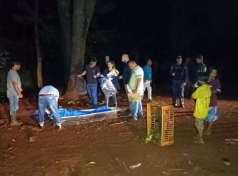 No 3º feminicídio do ano, mulher é morta pelo marido com facão na frente do filho de 8 anos em MS