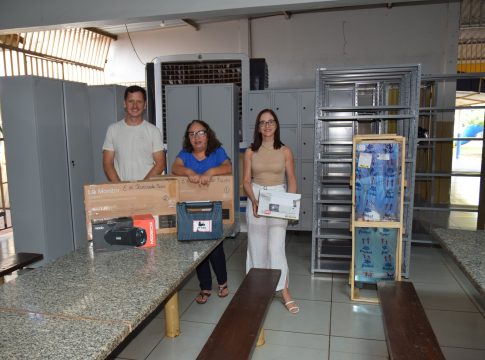 Aquisição de material permanente suprirá demandas da escola Tancredo Neves em Iguatemi