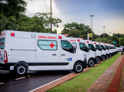 Governo de MS capacita gestores de saúde e investe R$ 27 milhões na compra de veículos e ambulâncias