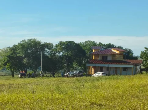 Trabalhador rural é assassinado e tem corpo queimado em buraco em Sete Quedas