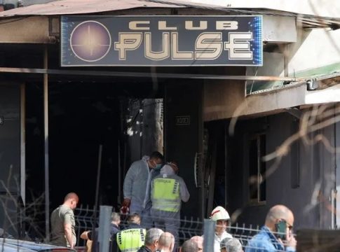 TRAGÉDIA: Subiu para 59 o número de mortos em incêndio que destruiu uma boate na Macedônia do Norte