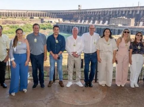 Prefeito Lídio Ledesma participa de reunião da Itaipu Binacional em Foz do Iguaçu
