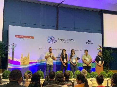 Município de Guaíra marca presença no Encontro de Gestores do Turismo do Paraná