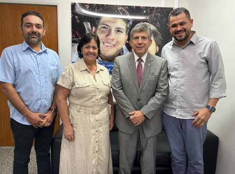 Deputado Lídio atende prefeita Rosária e vereador Jader e destina R$ 200 mil para Mundo Novo