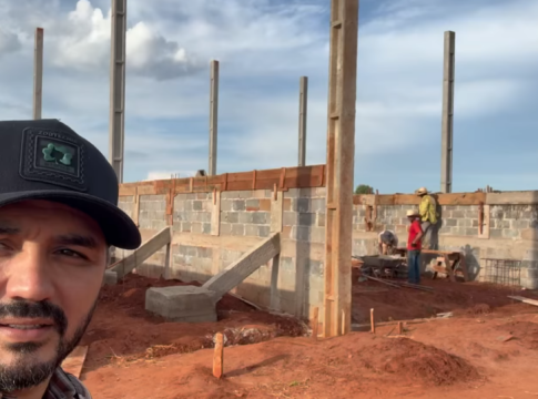 Tacuru: Prefeito Rogério Torquetti acompanha andamento das obras da ETRS