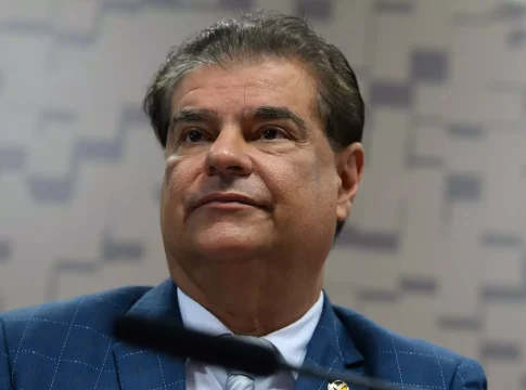 Nelsinho Trad reúne ex-presidentes da CRE para debater cenário internacional