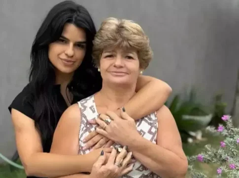 Após acidente, mãe vive à espera de um milagre: “Nosso sonho é que ela acorde”