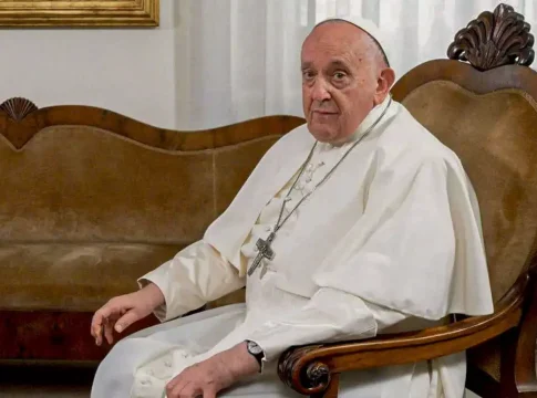 Papa Francisco morre aos 88 anos no Vaticano
