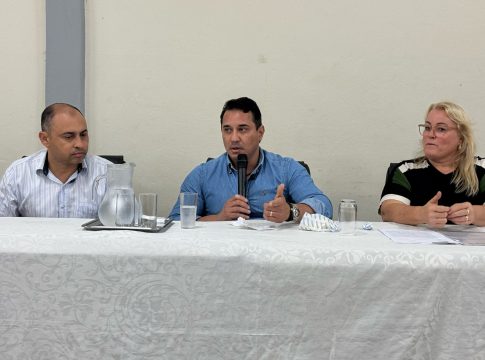 Prefeito Rodrigo Sacuno assegura uso integral do Fundeb na valorização dos professores
