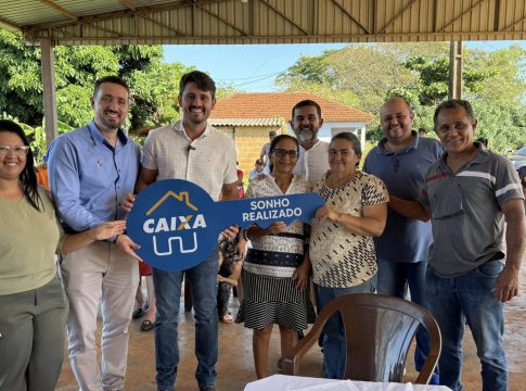 Assinatura de Contratos do Projeto Habitacional Ogã Porã beneficia 33 famílias no Assentamento Santo Antônio