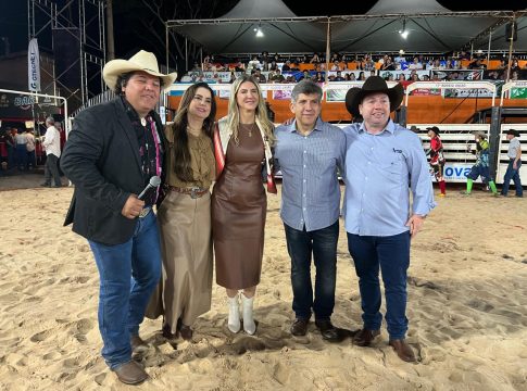 Deputado Lidio Lopes marca presença no aniversário de Eldorado e Mundo Novo e anuncia R$ 500 mil em emendas