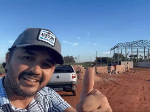 Prefeito de Tacuru acompanha andamento de obras da UVR e ETR